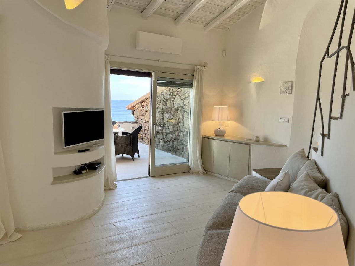 San Teodoro Punta Est Fantastico Trilocale Vista Mare Lejlighed Capo Coda Cavallo Eksteriør billede